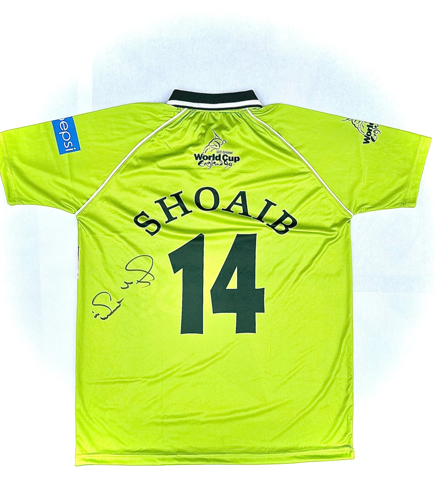 Shoaib Akhtar autographed 1999 World Cup jersey